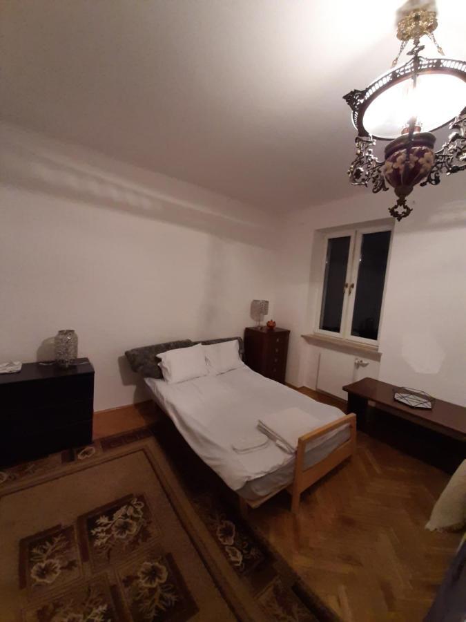 Rooms In Centrum Varsóvia Exterior foto